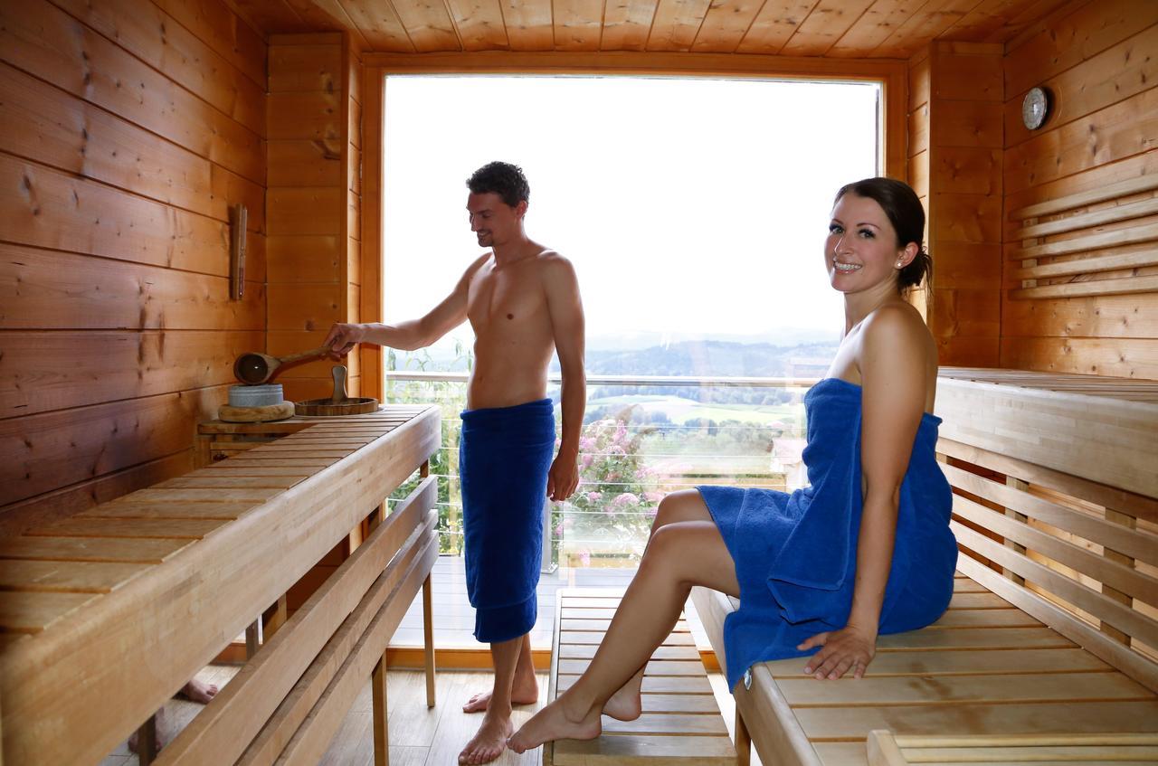Thula Wellnesshotel Bayerischer Wald Lalling Buitenkant foto