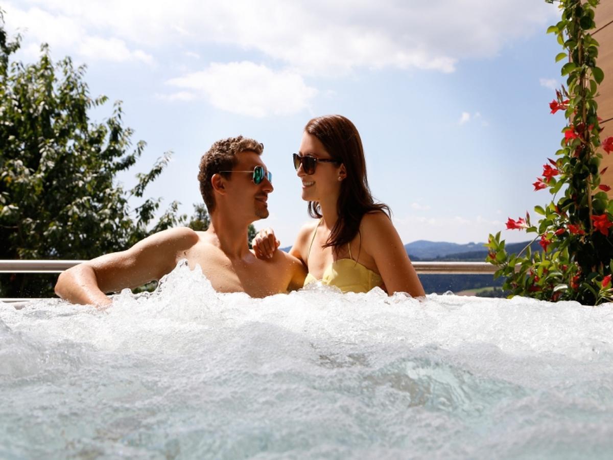 Thula Wellnesshotel Bayerischer Wald Lalling Buitenkant foto