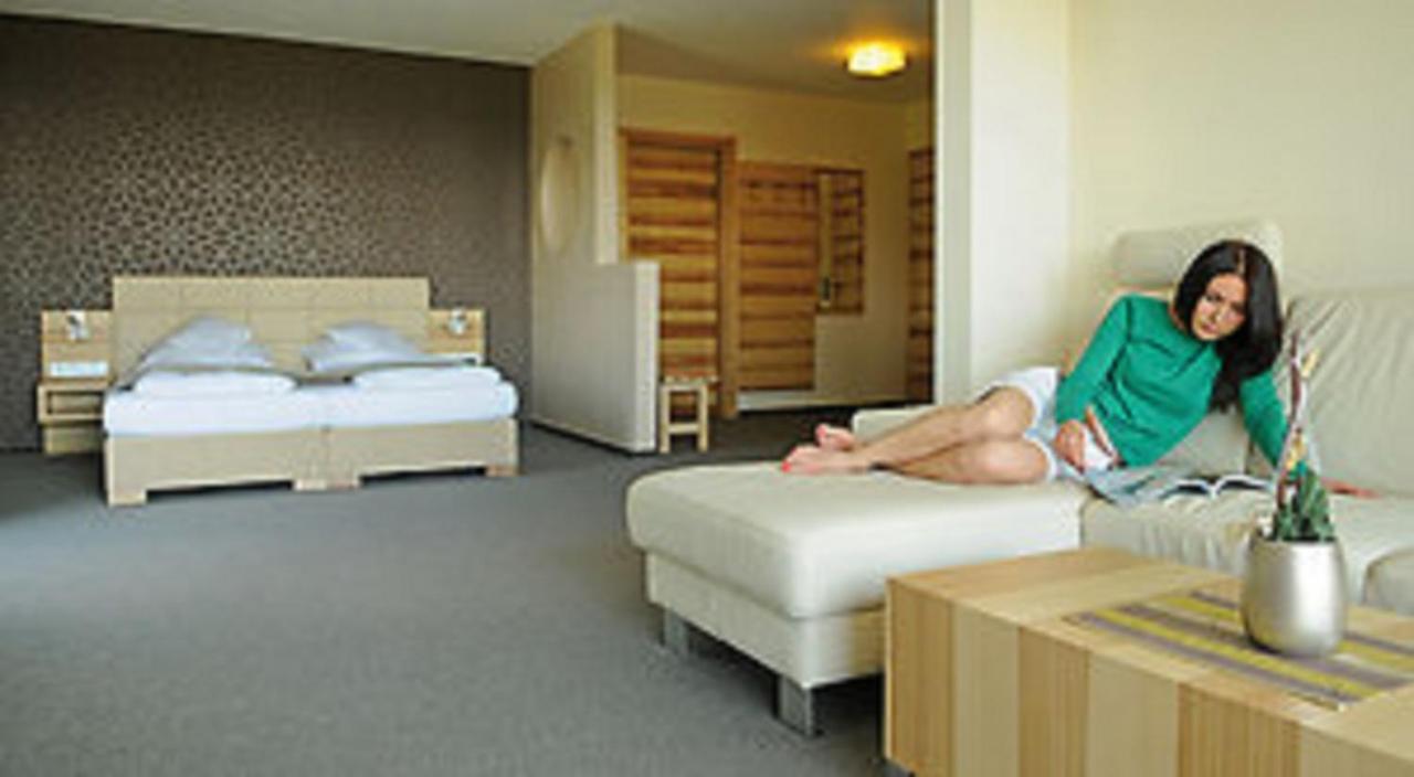 Thula Wellnesshotel Bayerischer Wald Lalling Buitenkant foto