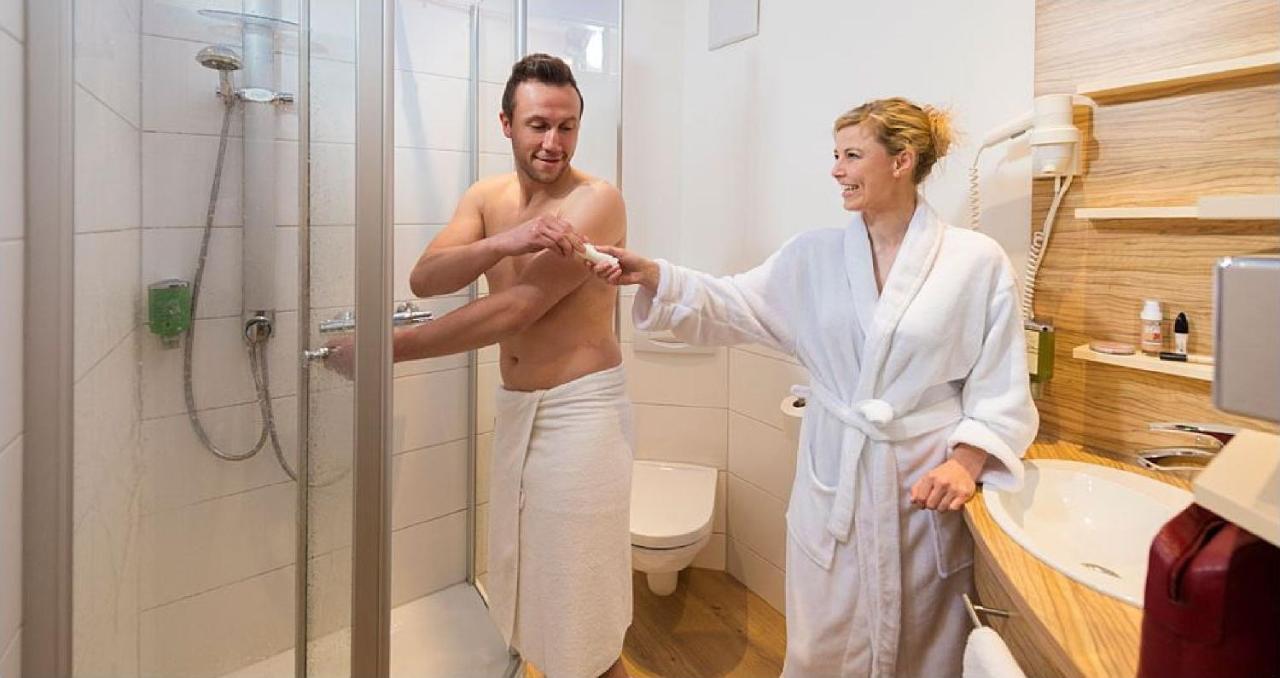 Thula Wellnesshotel Bayerischer Wald Lalling Buitenkant foto